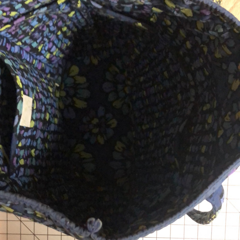 Vera Bradley Tote Bag Toggle & Loop Closure - image 5